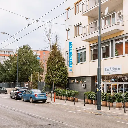 Skau 1 Old Town Family & Business Free Parking Apartmán